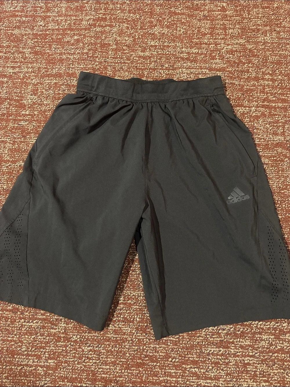 Adidas long athletic shorts mesh panel breathable elastic waist basketball small